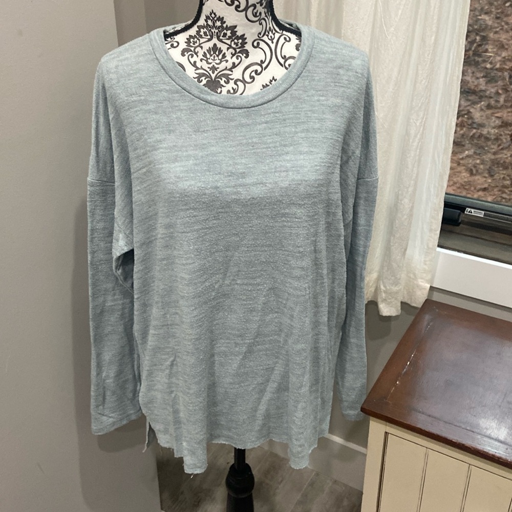 AE Soft and Sexy Top